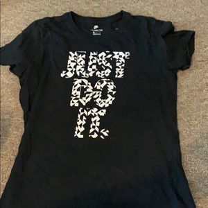 Nike T-shirt